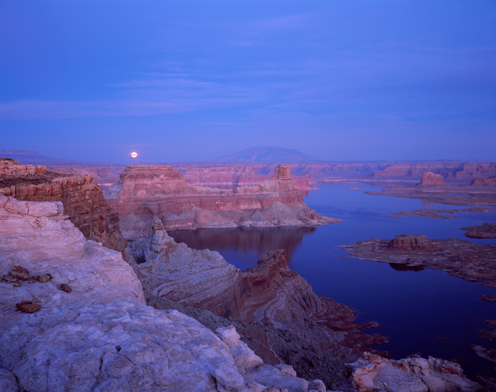 Lake Powell Moon, Utah