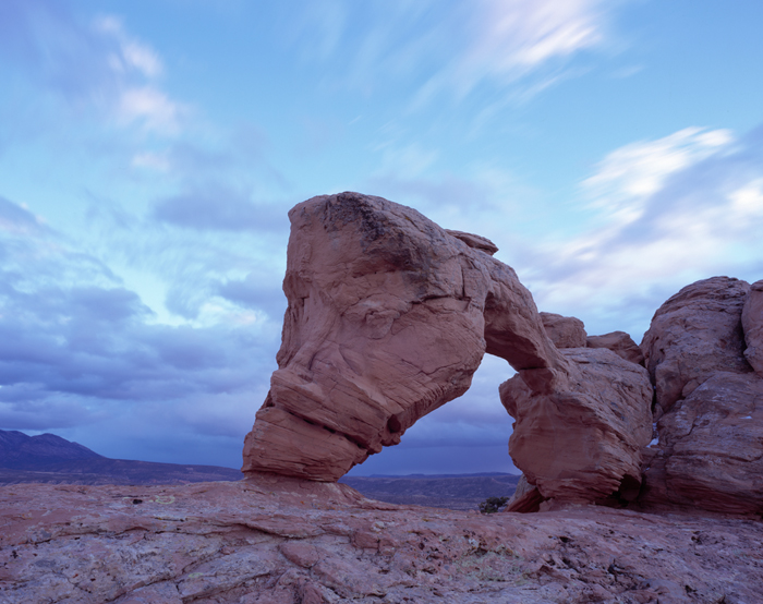 Tukuhnikivats Arch, Utah