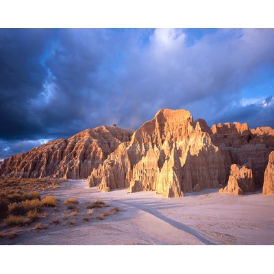 Cathedral Gorge State Park, Nevada